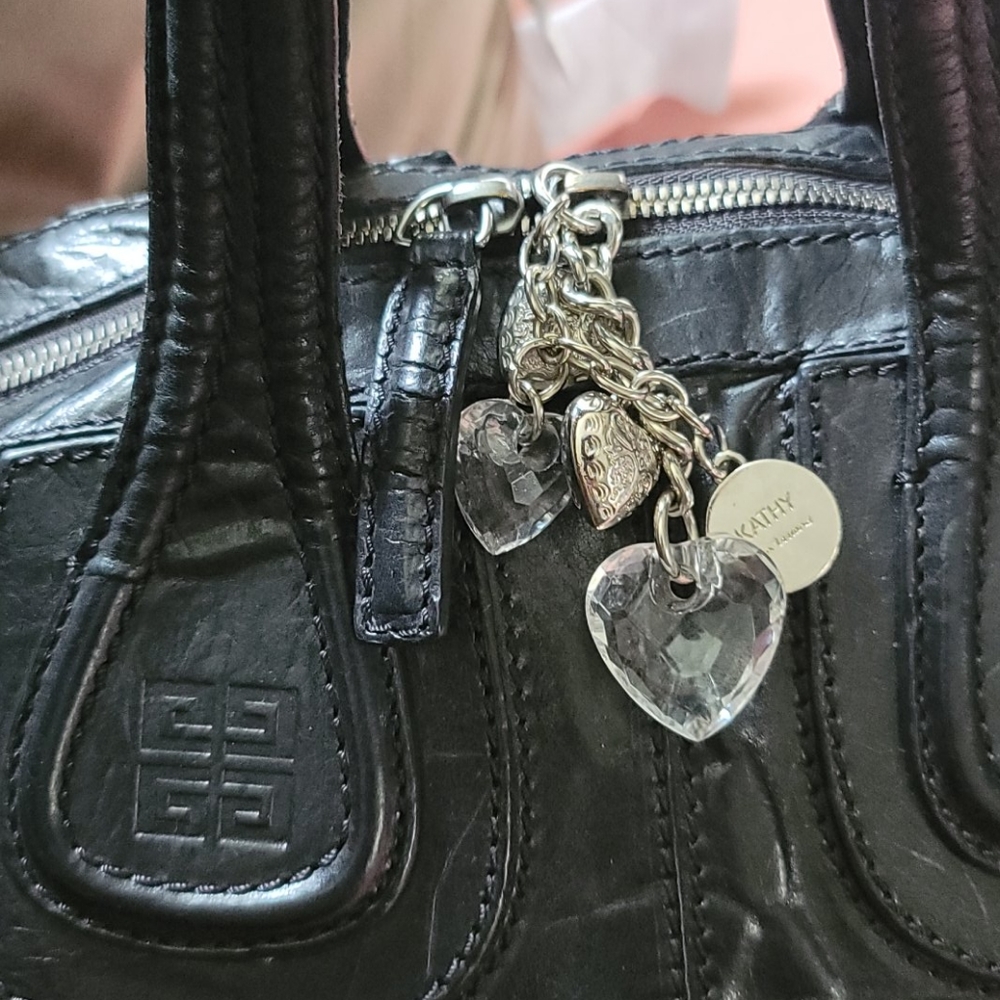 Givenchy wrinkled lambskin satchel - Picture 8 of 8